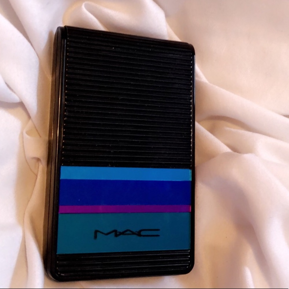Limited Edition Mac Pallet!